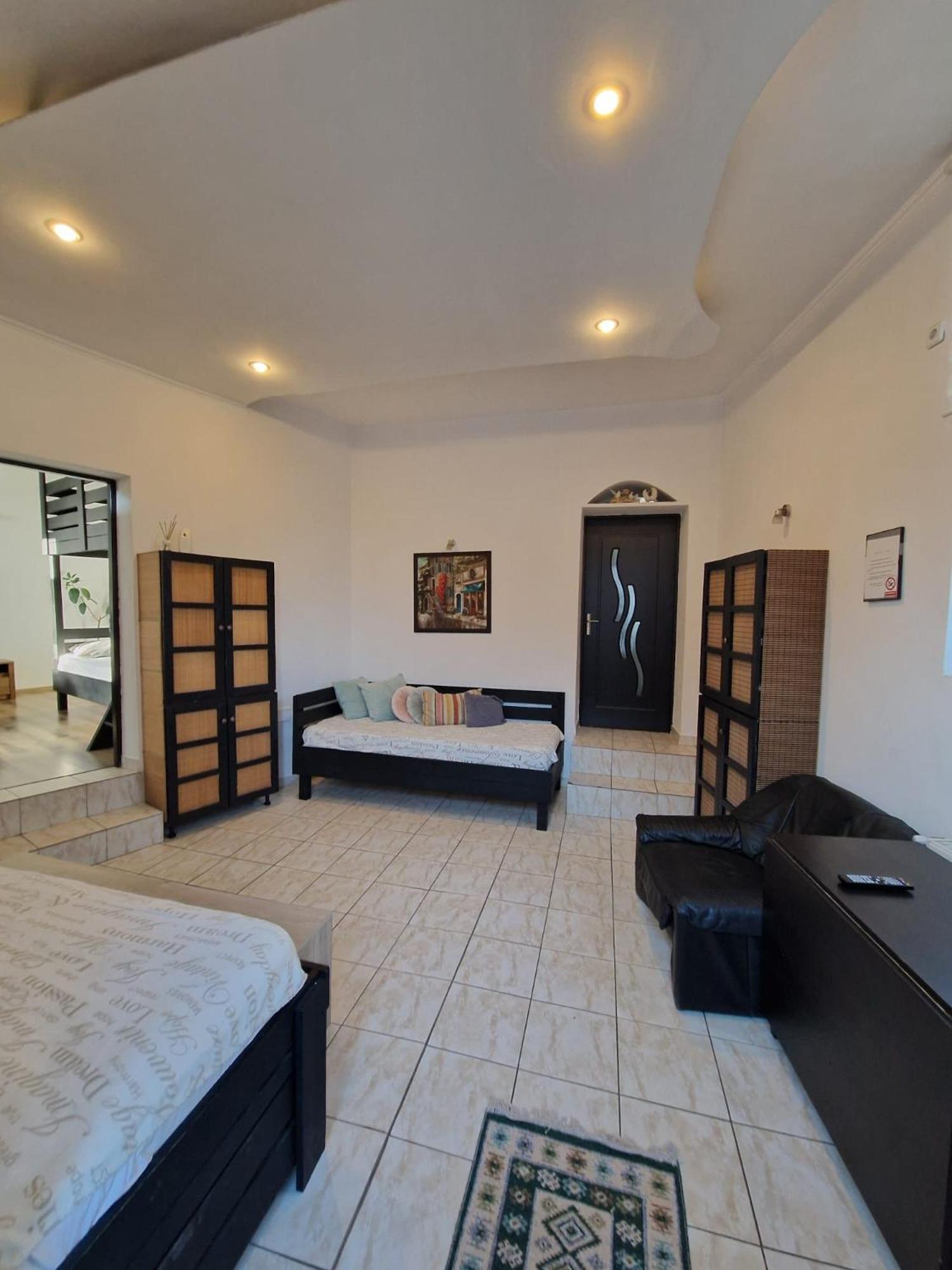 Apartament Corana Oradea Zewnętrze zdjęcie